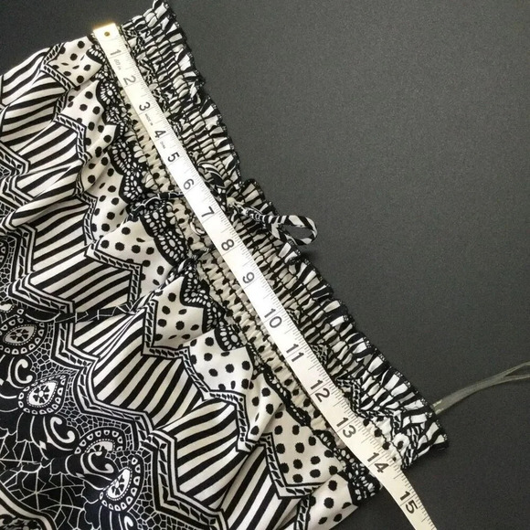 Entro Womens Black White Geometric Sleeveless Strapless Mini Dress Size Large - Picture 5 of 9